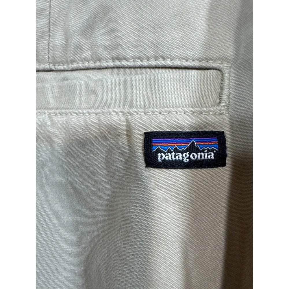 Patagonia Mens Size 40 Tan Khaki Organic Cotton Chino Shorts Outdoor Gorpcore